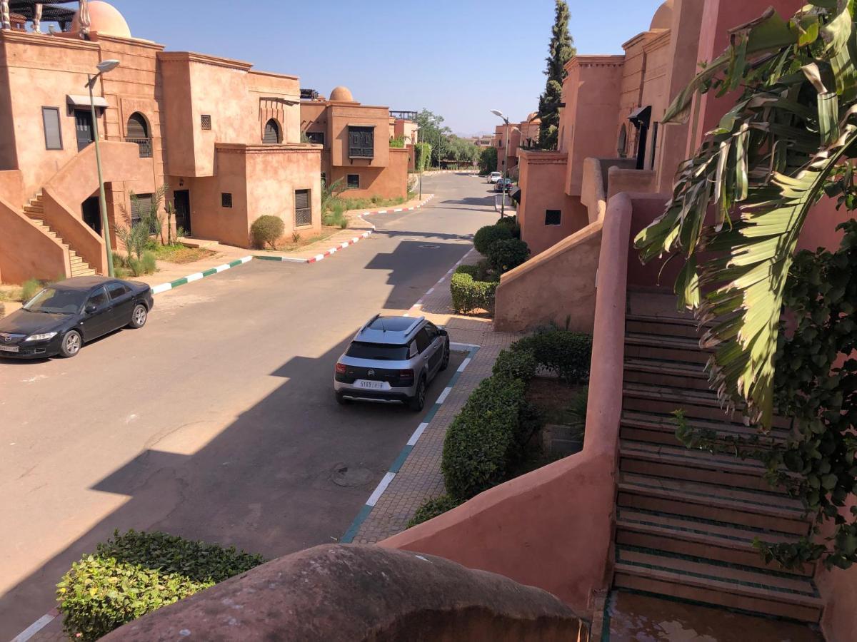 Dans Avec Golf, Piscine Appartement *