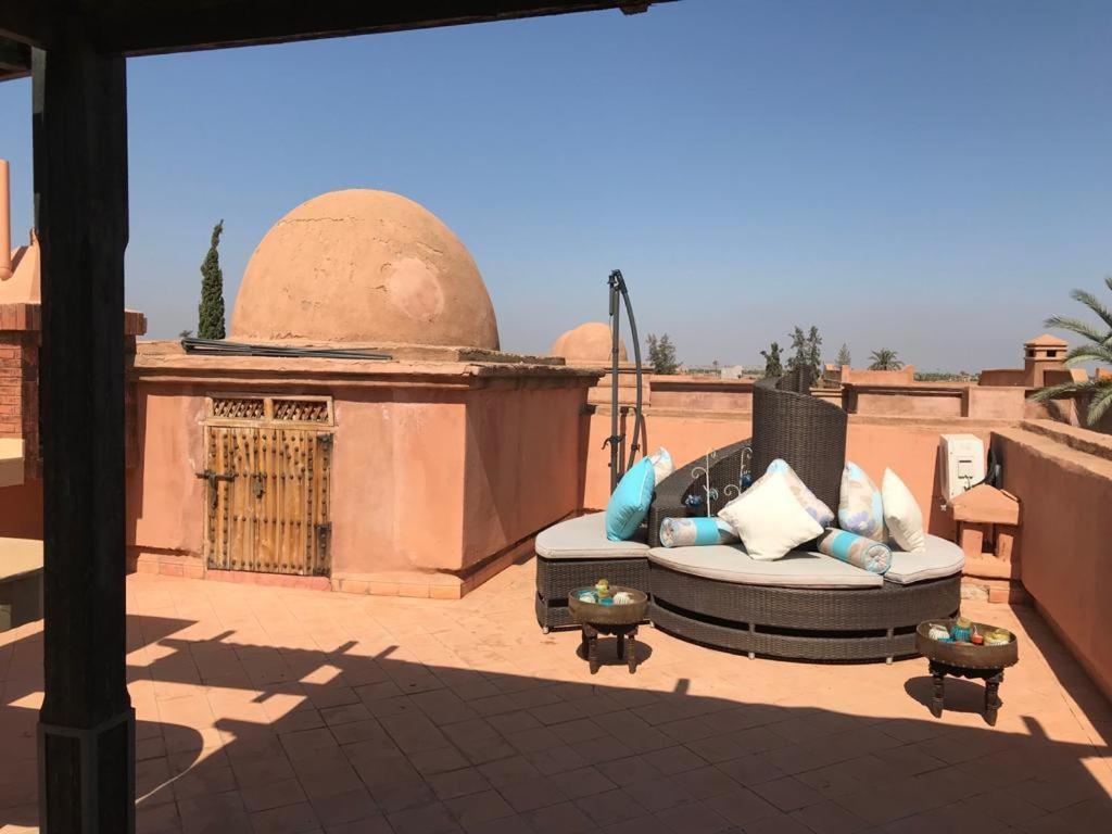 Apartment Dans Avec Golf, Piscine